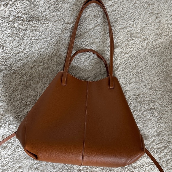 Large Brown designer Tote Bag - Picture 3 of 10